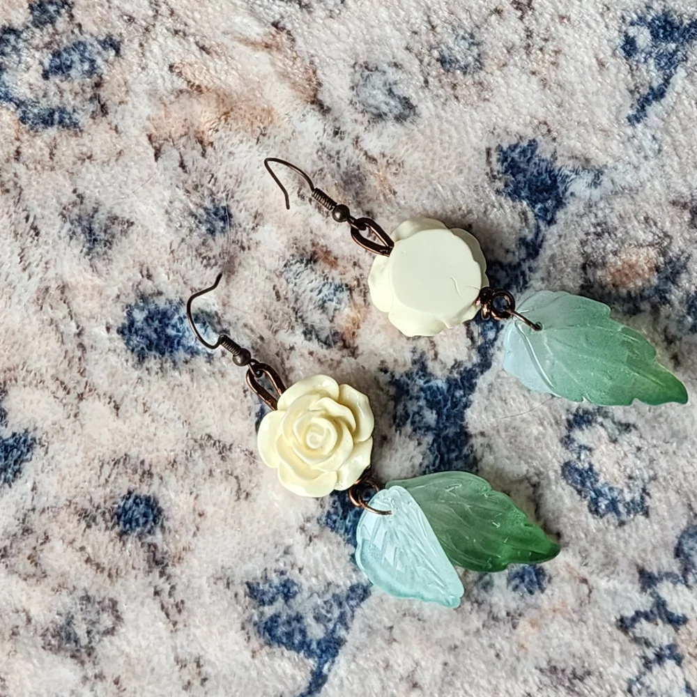 Elegant Cream Rose and Green Leaf Earrings - Picture 5 of 7